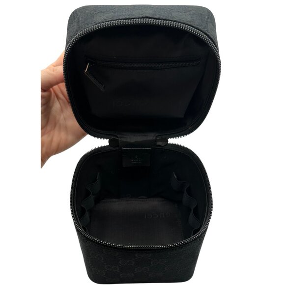 Gucci Tom Ford Era Vintage Monogram Box Vanity Bag in Black - Picture 3 of 9